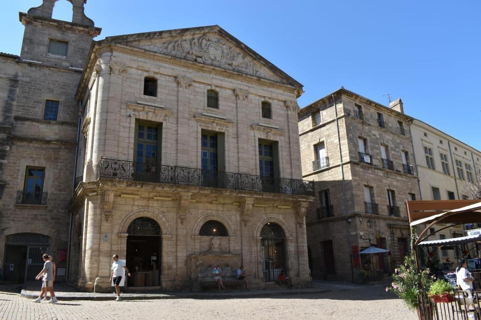Appartement L'ecrin Piscenois - Monument Historique - 2 Pieces - 65 M2